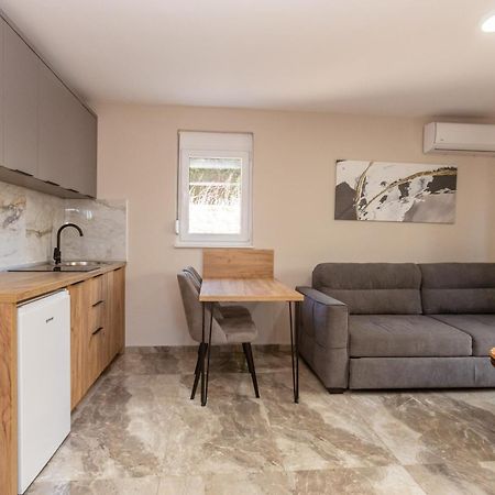 Posejdon Lux Utjeha Exterior foto