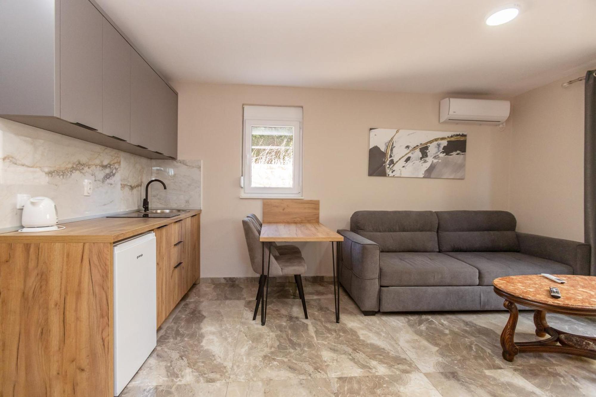 Posejdon Lux Utjeha Exterior foto